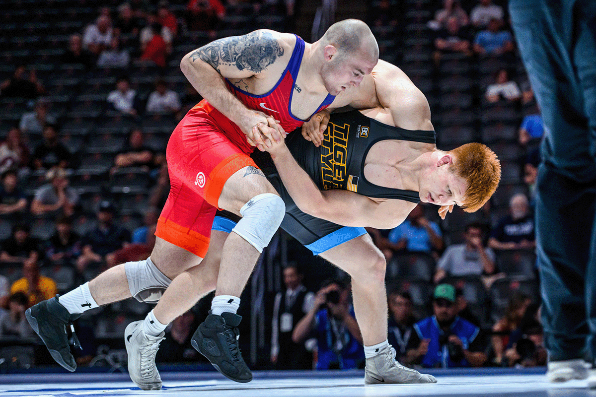 Lovett, Hendrickson pin in finals to punctuate U.S. men's